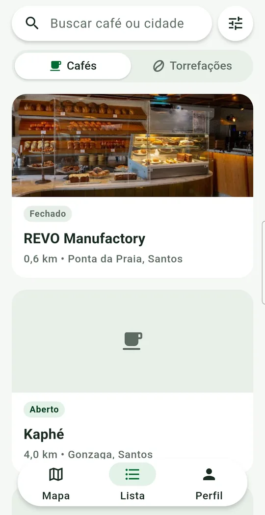 Lista de cafés por distância, com a REVO Manufactory no topo